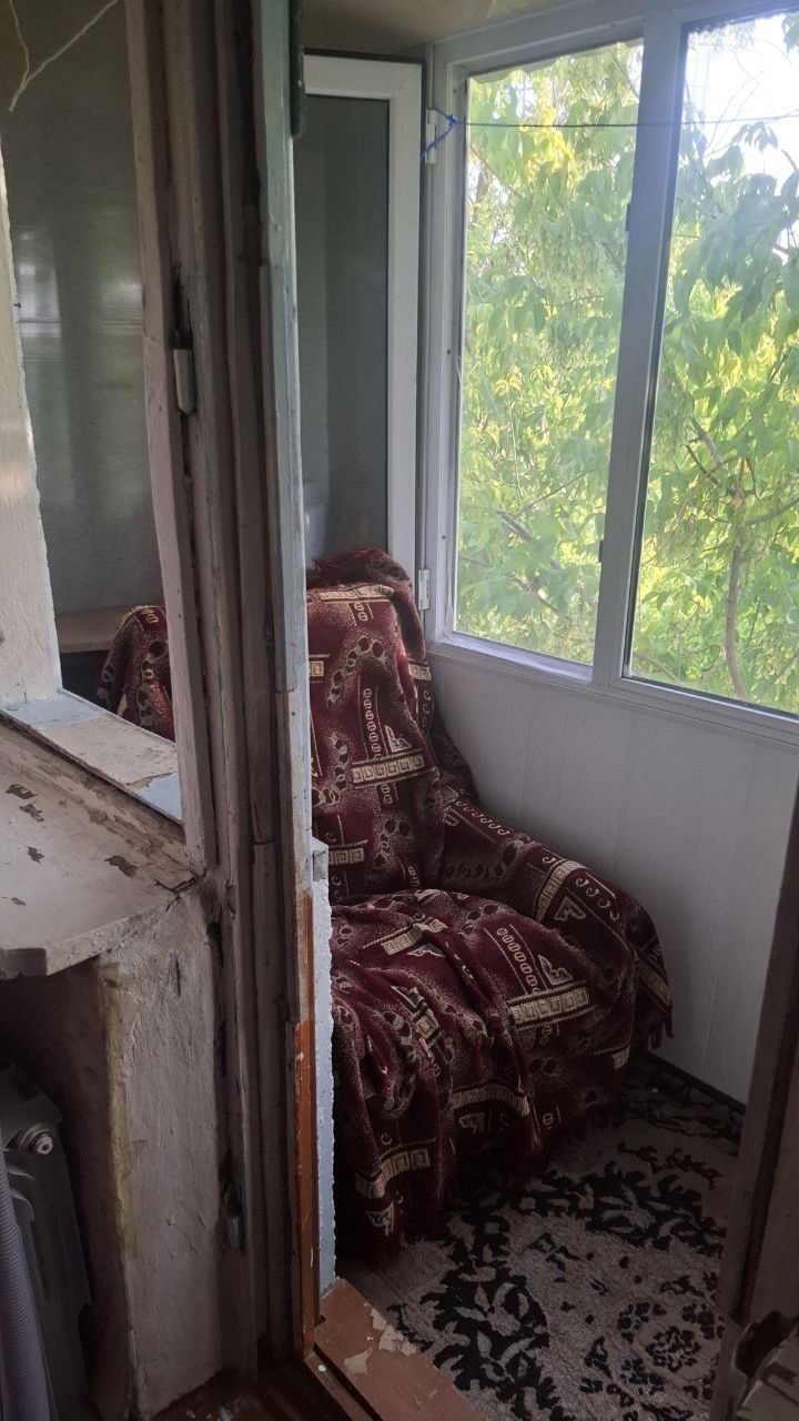 Аренда 1 ком квартира в 3 мкр 4 этаж