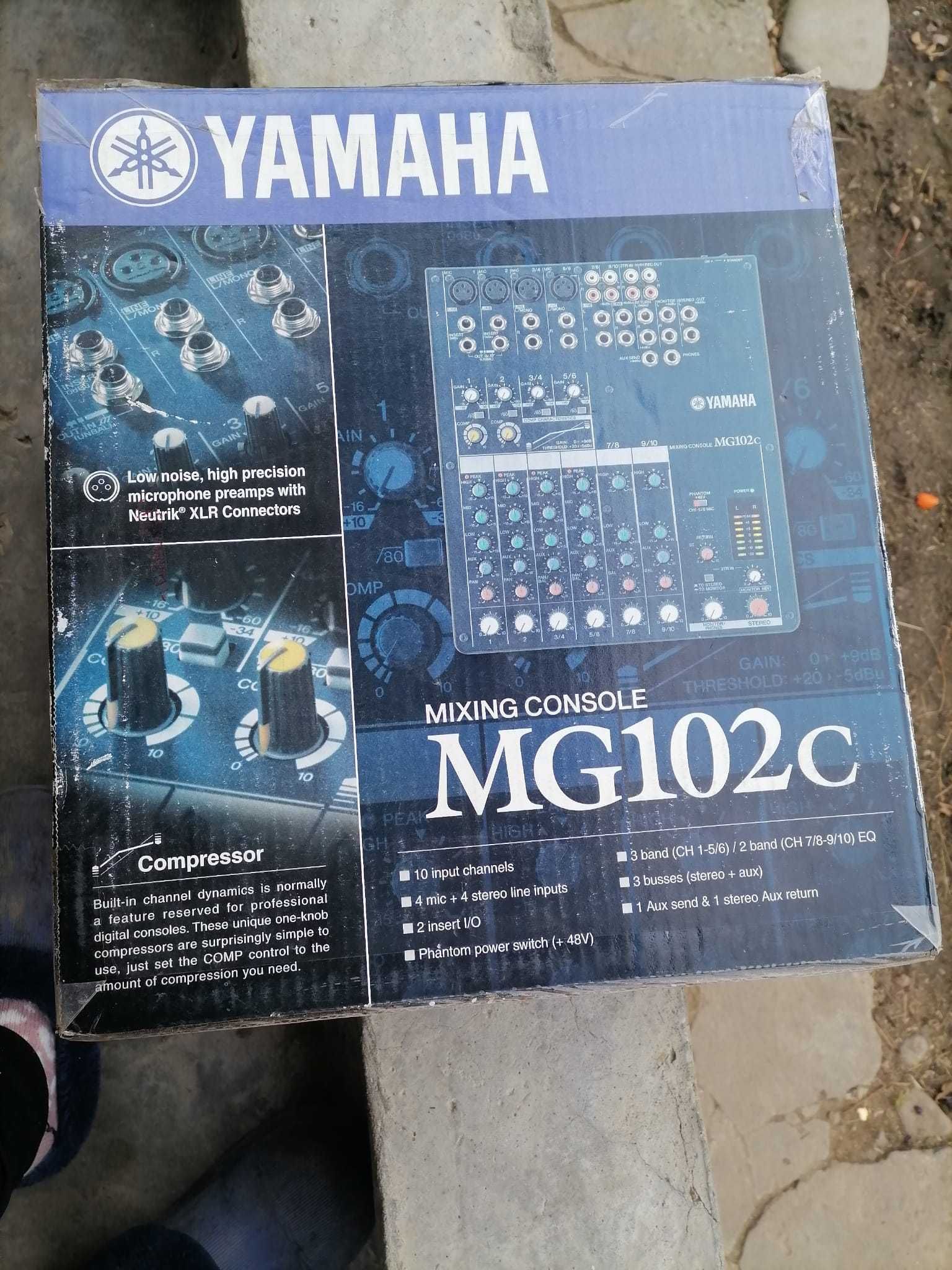 Mixer Yamaha MG102C