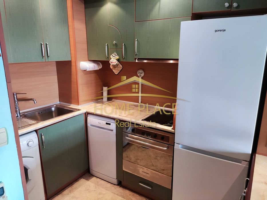 Дава се под наем Двустаен апартамент в Варна, Базар Левски - 70 кв.м за 408 € - Снимка #3