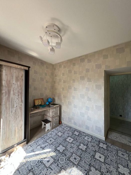 Срочно! Продается квартира 5/3/5 массив куйлюк 5, 117кв