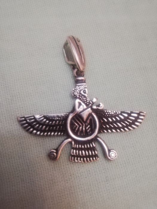 Серебряный кулон Фрахавар