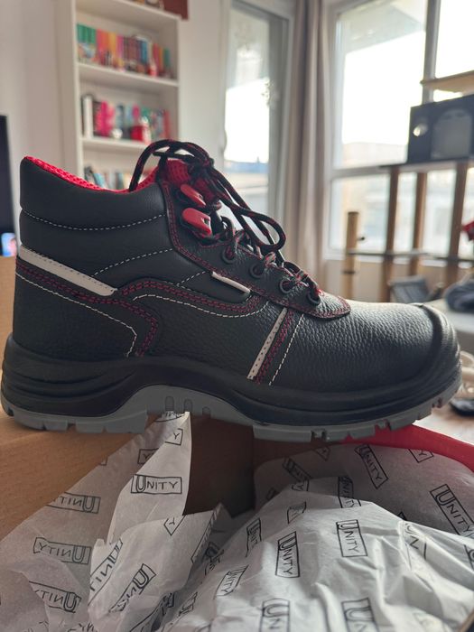 Работни обувки viking