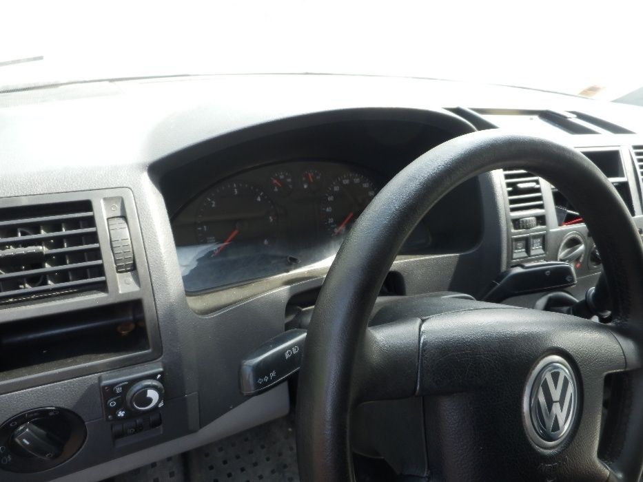 Фолцваген транспортер Volkswagen VW T5 2,5 2008 г.