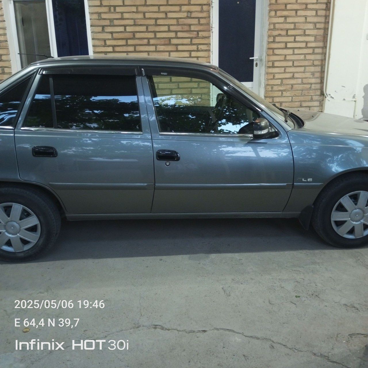 Нексия 2 сотилади
