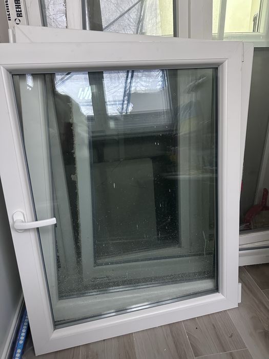 Termopane aproape noi Rehau