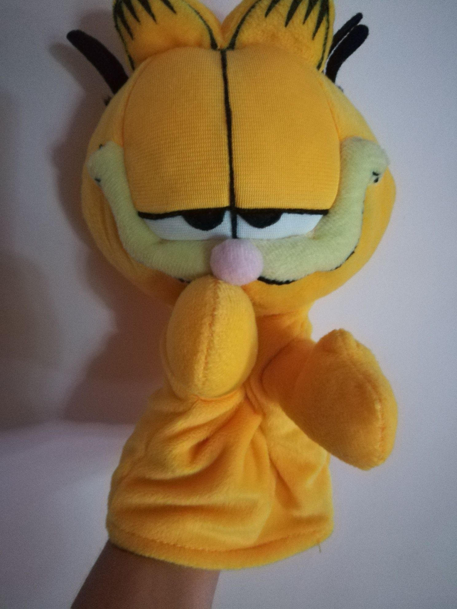 Garfield  игрушка на руку