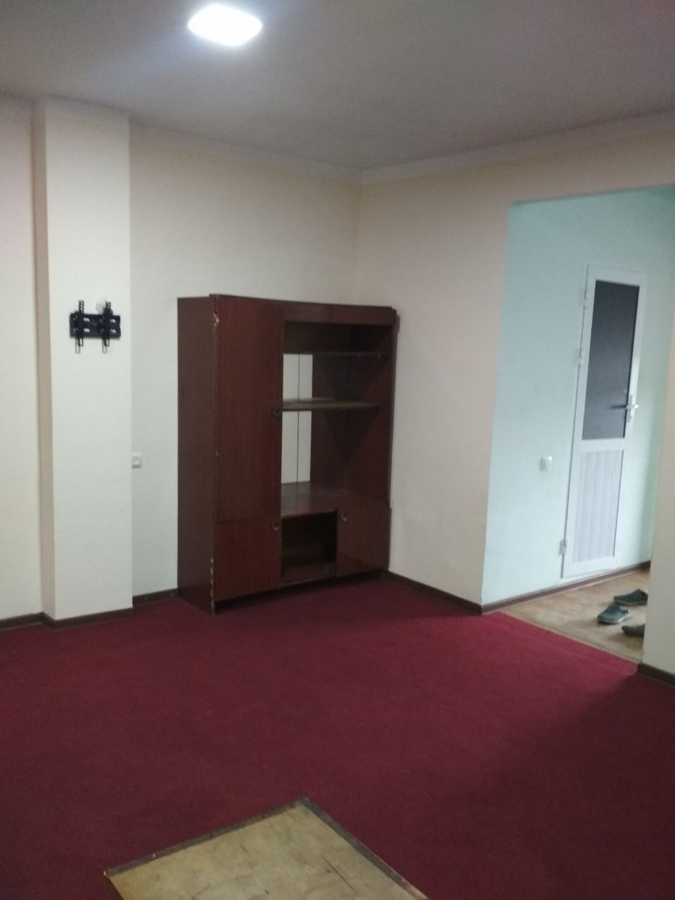 Yashnobod tumani Tuzel mavzesida 2 xonali uy ijaraga beriladi