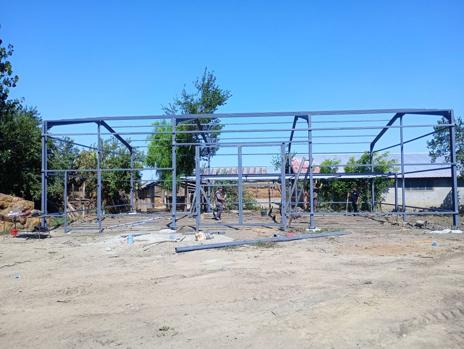 vand hala metalica 11 m latime 15 metri lundime 4 metri inaltime compu