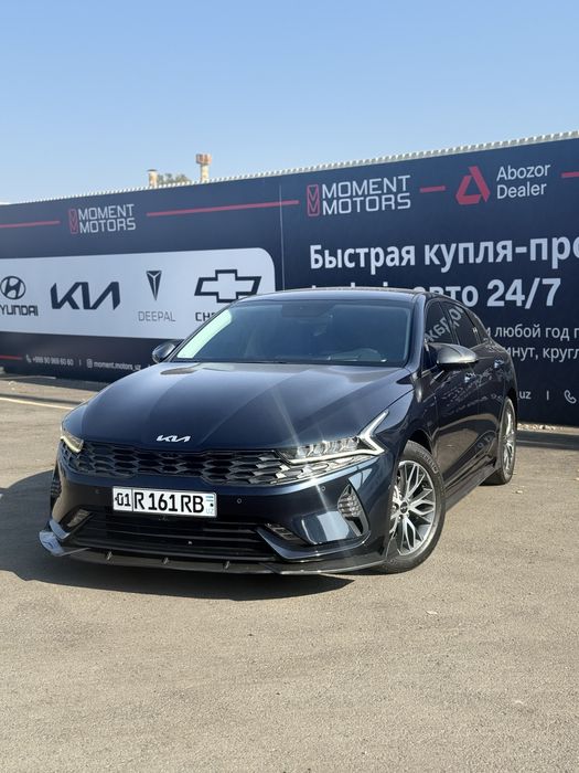Kia K5 в идеальном состоянии 2.5 мотор 5 позиция!!! 2023 год