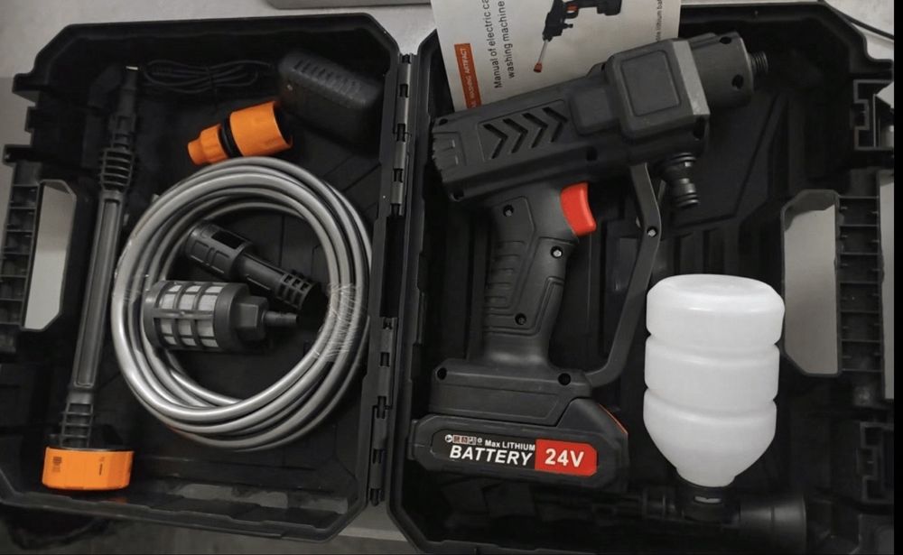 Акумулаторна Водоструйка 24V Пълен Комплект