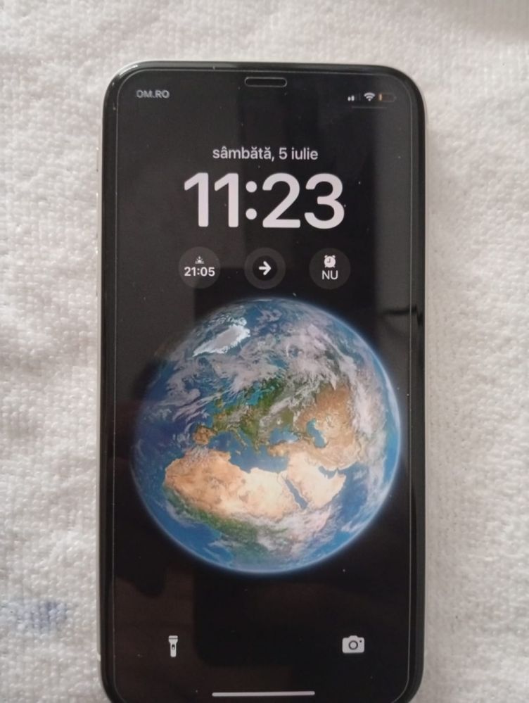Iphone 11 100% baterie