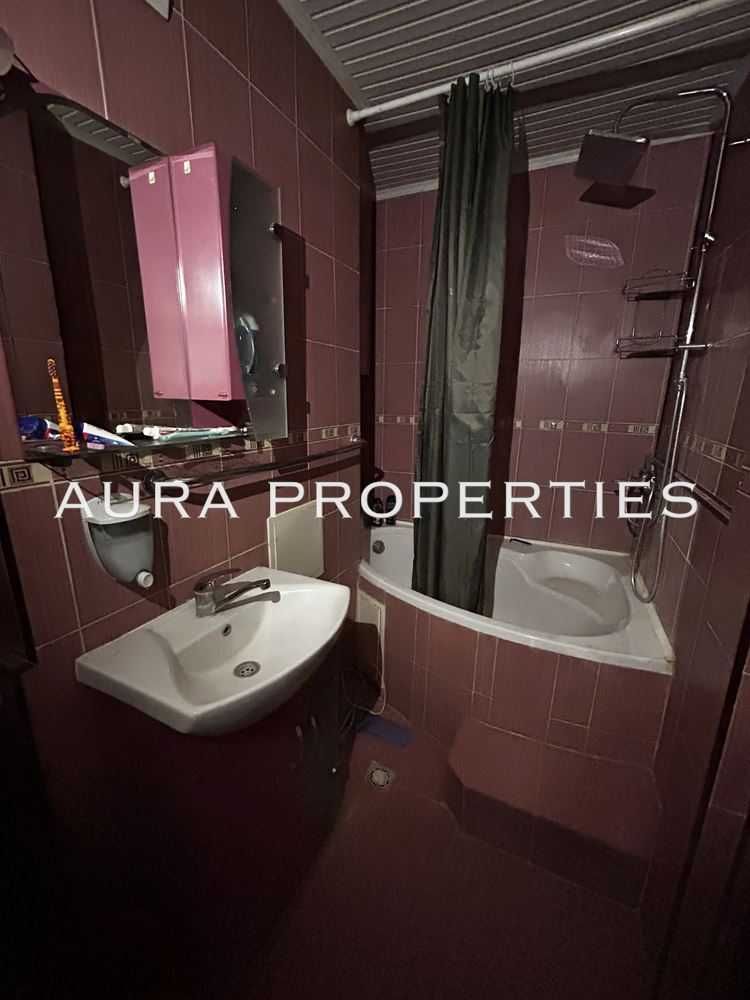 Продава се Тристаен апартамент в Разград, Орел - 80 кв.м за 1020 €/кв.м - Снимка #12