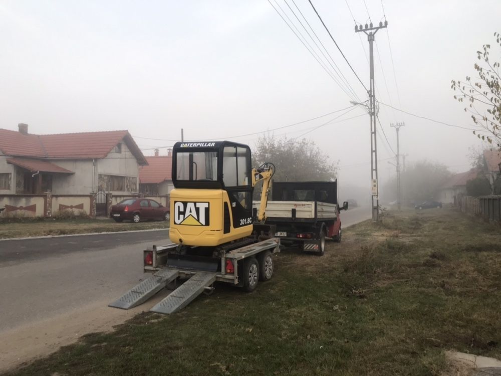 Prestări servicii cu miniexcavator