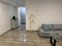 Inchiriez apartament