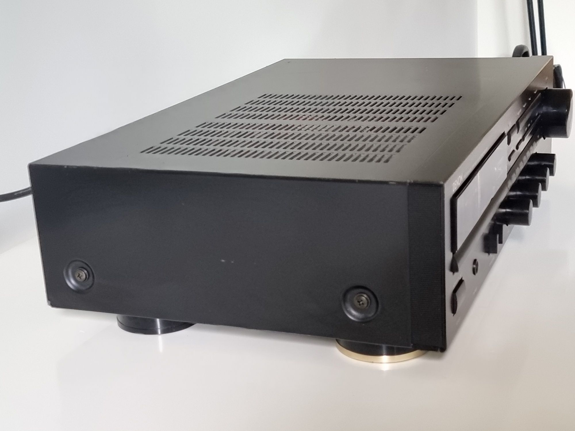Denon DRA 325R stereo receiver