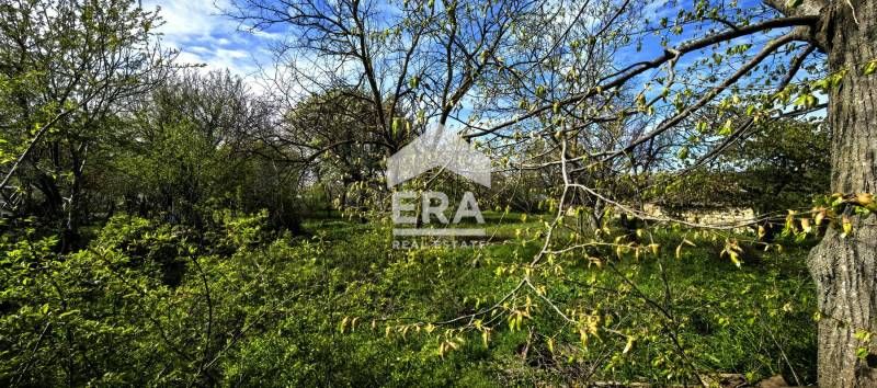 Парцел в село Въглен област Варна