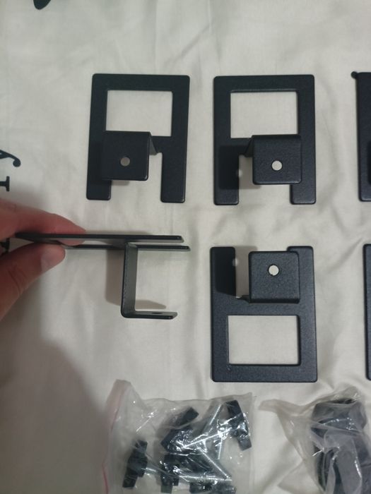 Set 6 suporturi antialunecare pentru saltea