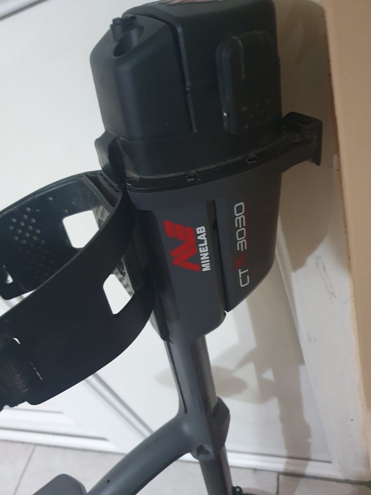 Minelab etrac Топ състояние. Minelab ctx3030