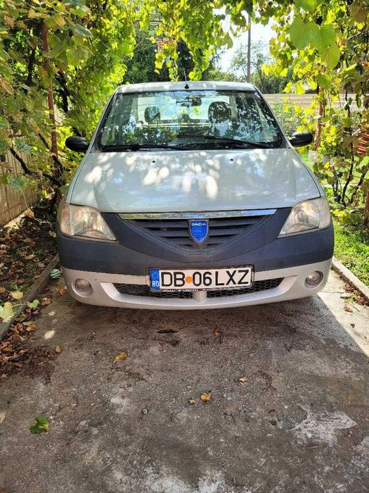 Vând Dacia Logan 1.6 benzină, primul proprietar