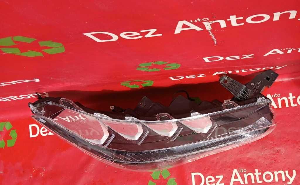 Far dreapta led ORIGINAL Toyota Corolla Cross E21