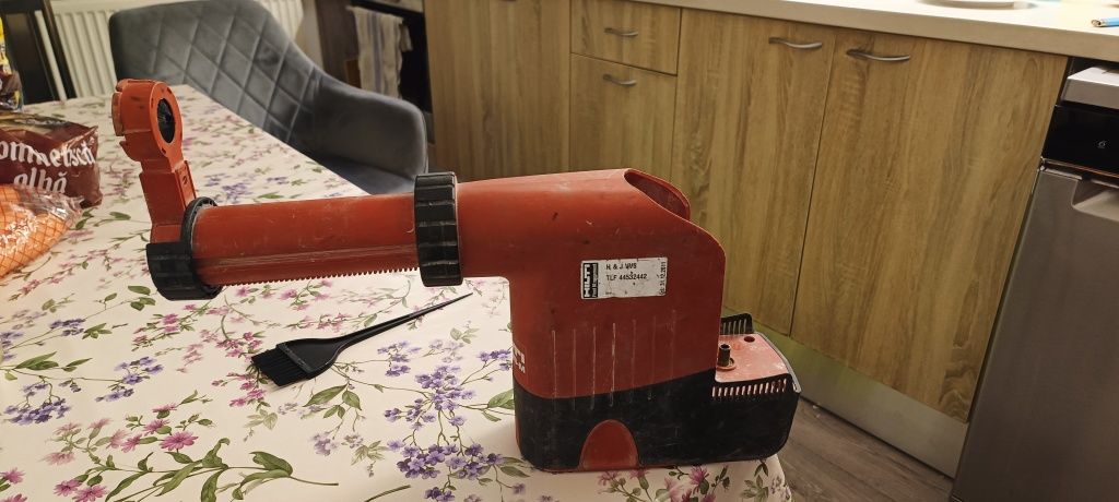 Aspirator Hilti TE DRS-M și Wurth
