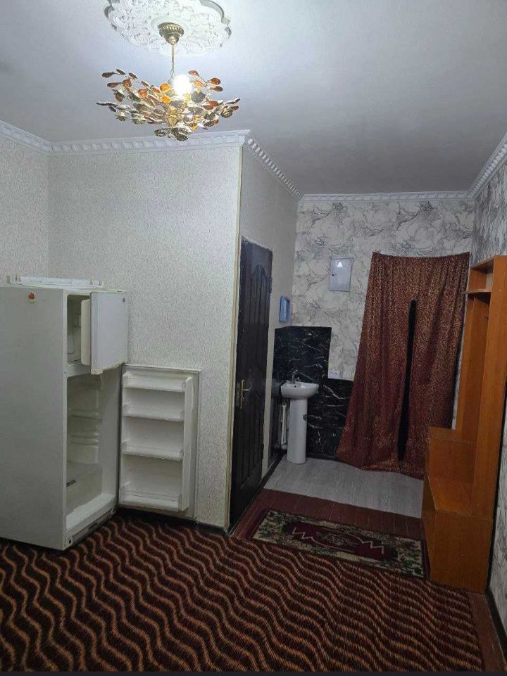 Аренда сдаётся 1 комнатьний бывший Апшежитя