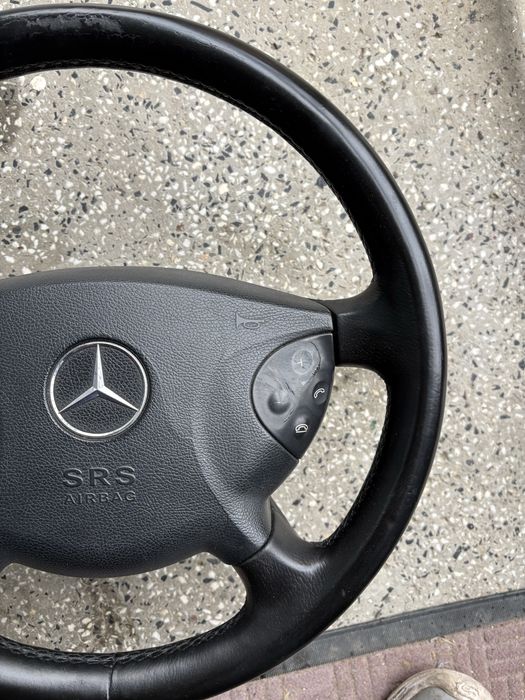 Волан мерцедес е класа w211 mercedes