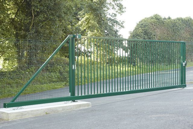 Kit feronerie pentru poarta autoportanta cu sina 60x60mm