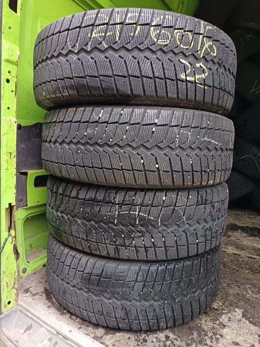 Anvelope MS iarna 215 60 16 vredstein 2022 6mm