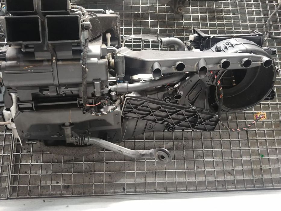 tulumba aer bord vw  golf 6 5k1820003as