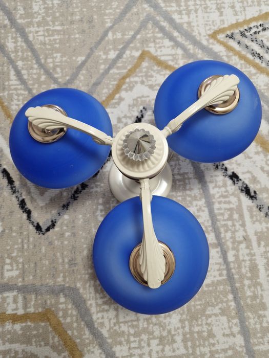 П р о д ам люстру