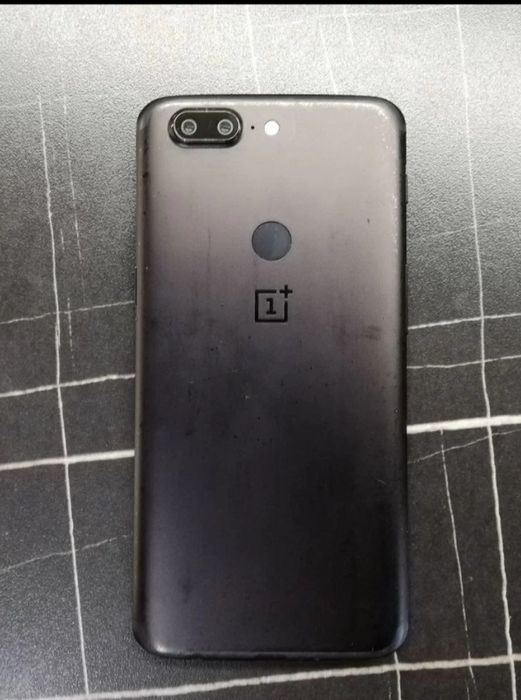 OnePlus 5t (6/64)