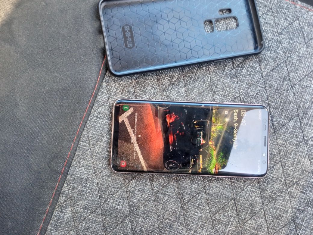 Samsung s9+64 xotirs