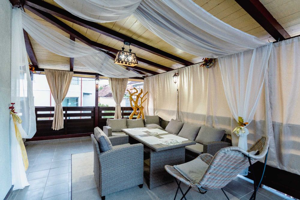 Regim hotelier apartament 2 dormitoare jacuzzi/ciubar incalzit, centru