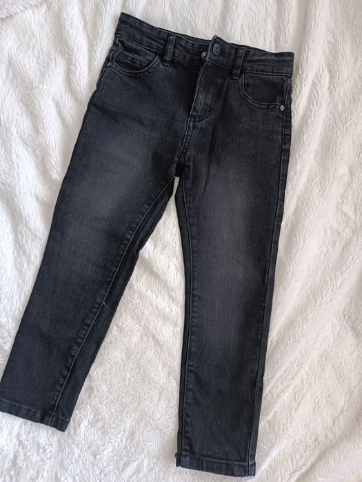 Продам детские черные джинсы