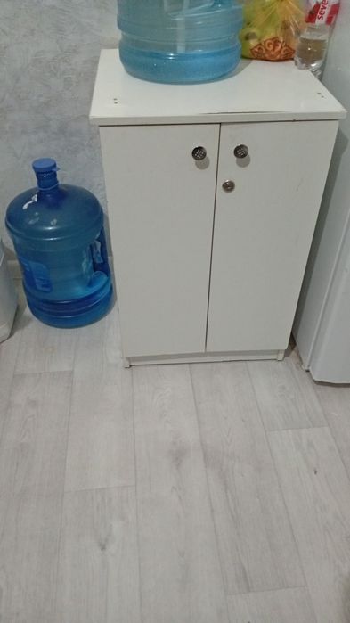 Тумба маленькая для кухни