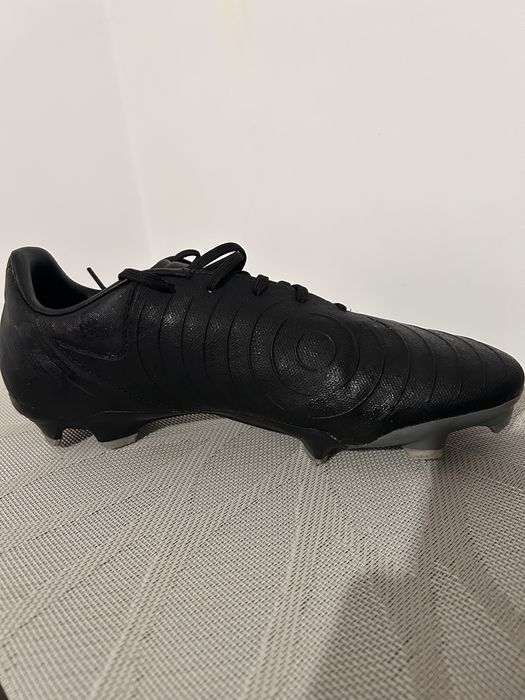 Ghete de fotbal Nike Phantome