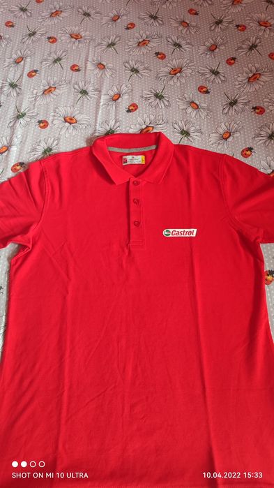 Vând tricouri  hugo boss, adidas