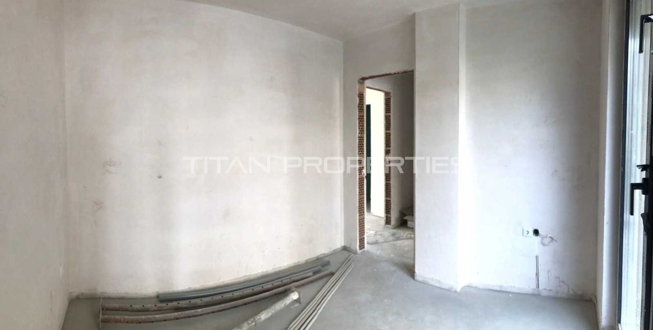 Продава се Тристаен апартамент в Варна, Център - 90 кв.м за 2389 €/кв.м - Снимка #5