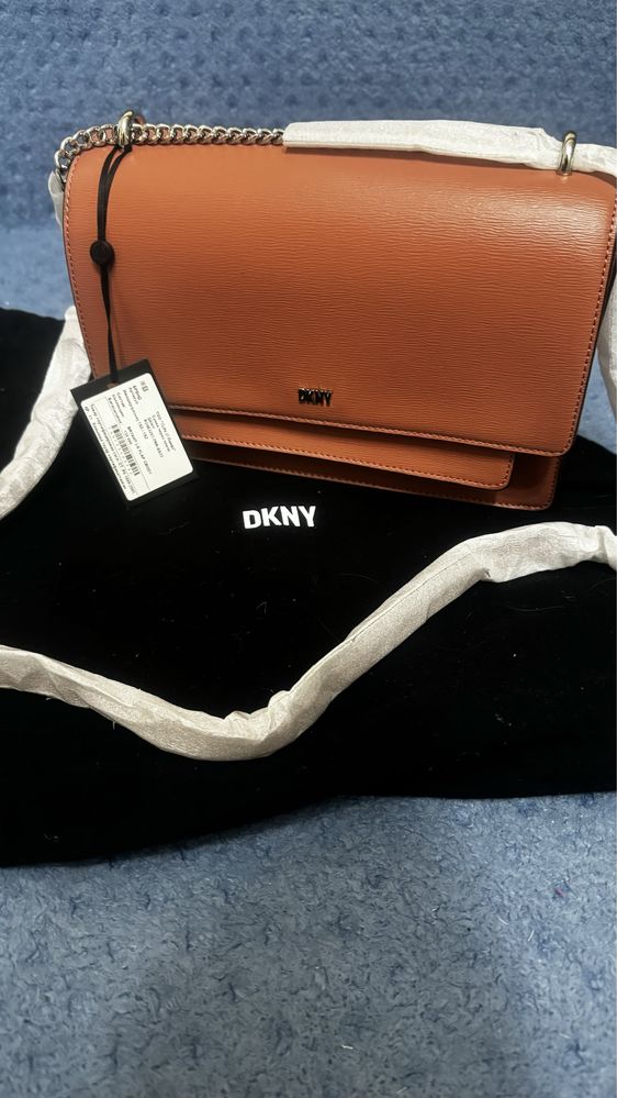 Сумка DKNY в оригинале