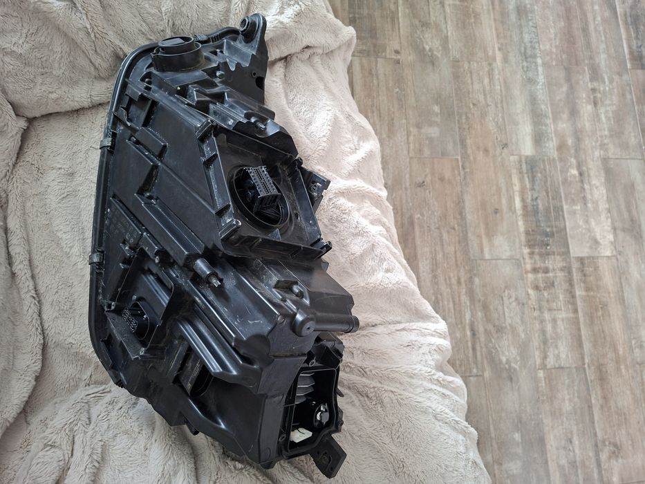 Far dreapta matrix Audi Q5 FY 80A.941.036