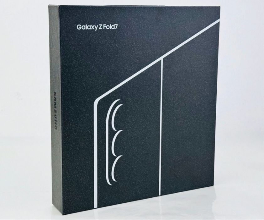 НАЛИЧЕН! Samsung Galaxy Z Fold 7 5G 512GB Silver / Jet Black Гаранция!