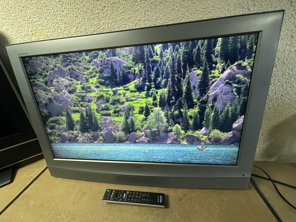 Телевизор SONY LCD 32” - KDL-32U2000