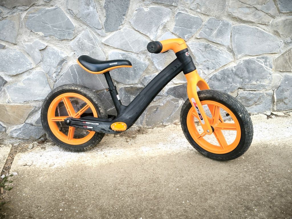 Bicicletă de echilibru (fără pedale), robustă