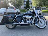Vand Harley Davidson Road King 2004 custom, impecabil!