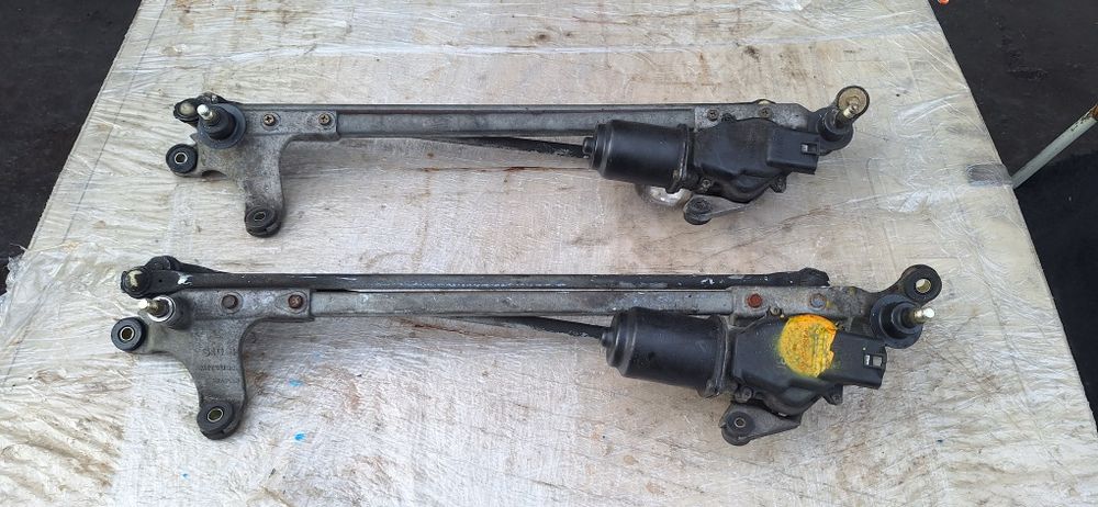 Механизм дворников стеклоочистителя с моторчиком Хонда ЦР-В РД1