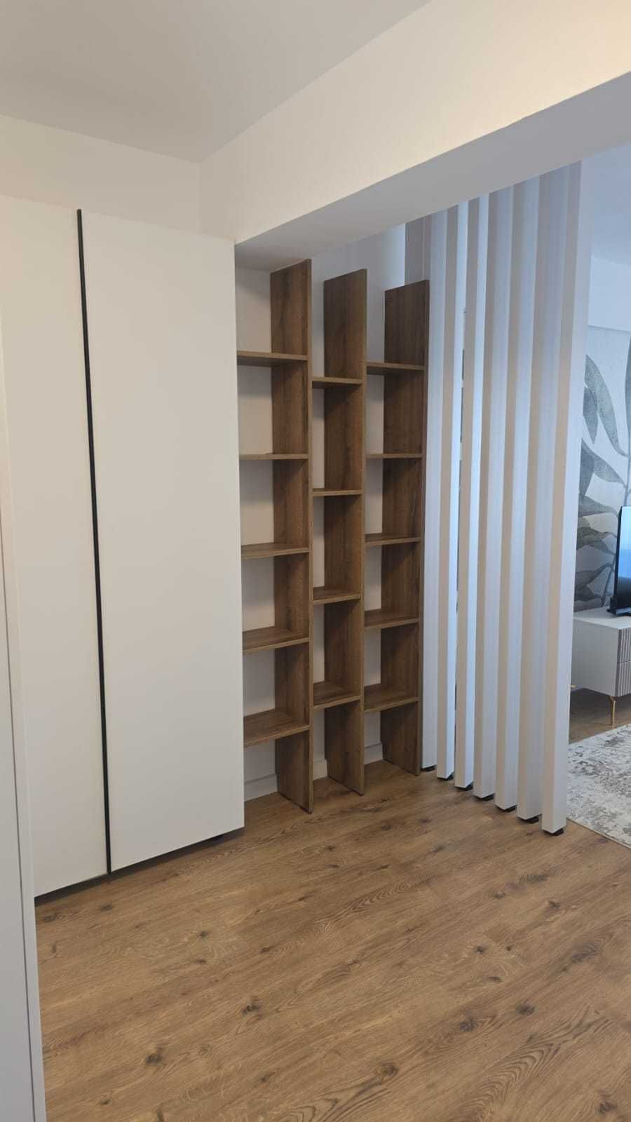 Proprietar Inchiriez studio etaj 1 spate OMV Pipera