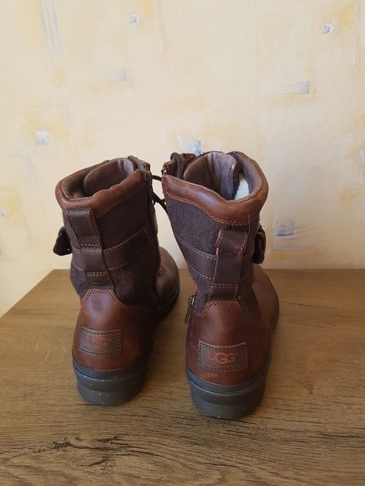 UGG wotarproof дамски зимни обувки 39- 40 номер.