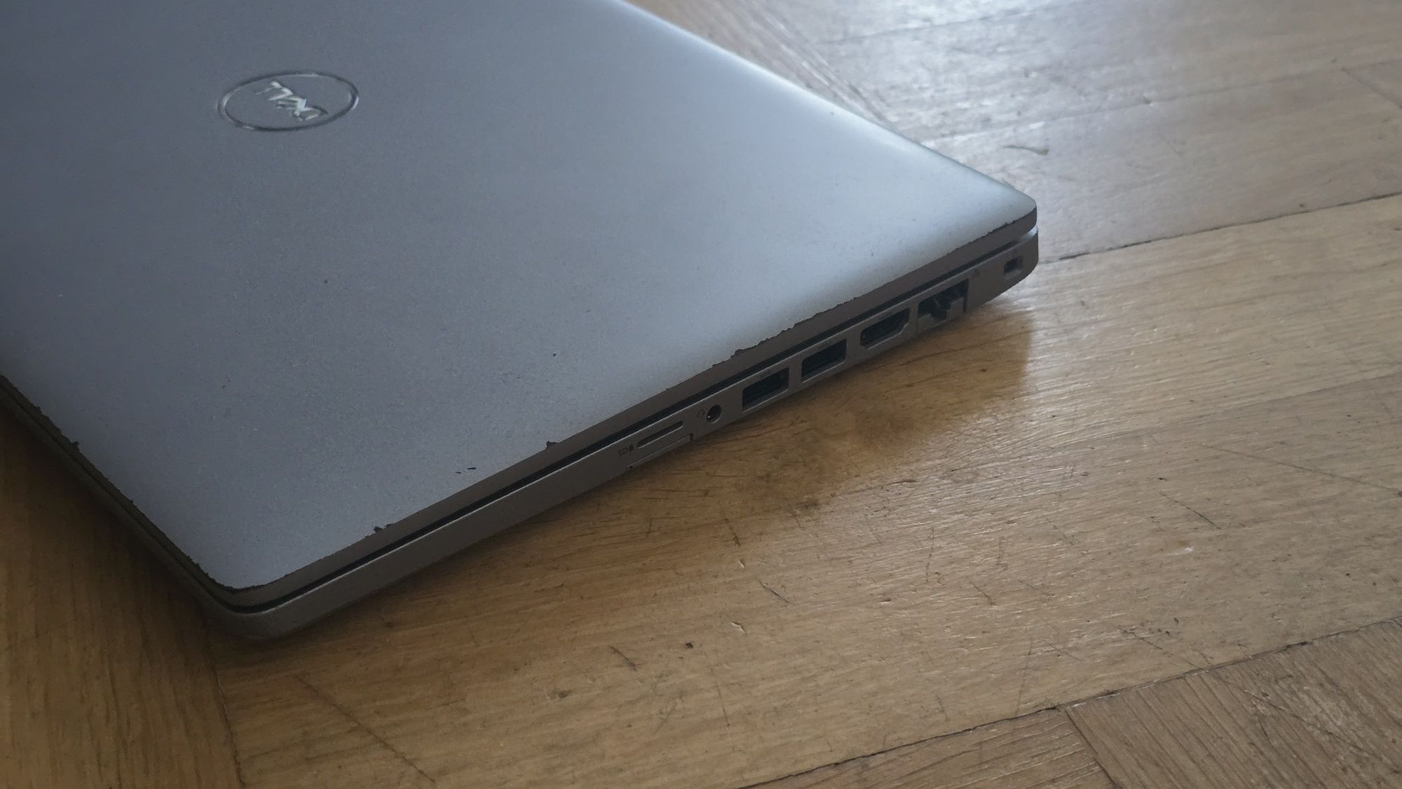 Dell Latitude 5410 14" i7-10610U 16GB RAM 256GB SSD NVME