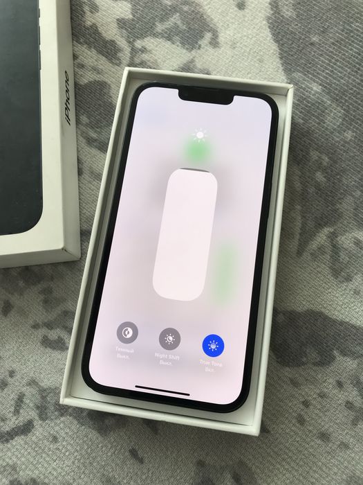 iPhone 13 Айфон 13